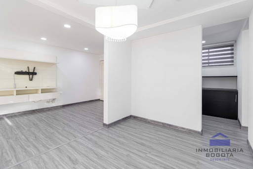 Apartamento en venta en Castilla, Bogotá · foto 5 de 21