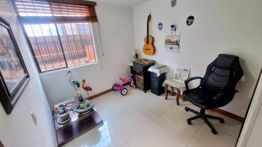 Apartamento de 3 alcobas en venta en Hayuelos, Bogotá, 84 m² · foto 9 de 20