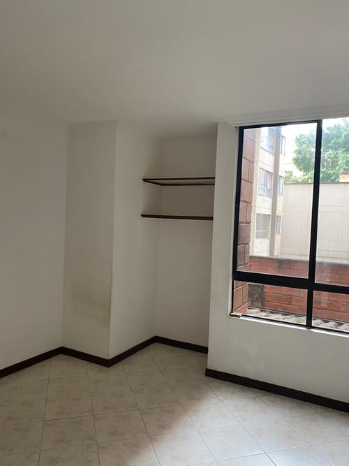 Apartamento en venta en Buenos Aires, Medellín · foto 2 de 14