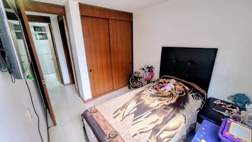 Apartamento de 3 alcobas en venta en Hayuelos, Bogotá, 84 m² · foto 12 de 20