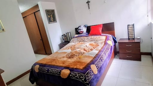 Apartamento de 3 alcobas en venta en Hayuelos, Bogotá, 84 m² · foto 14 de 20