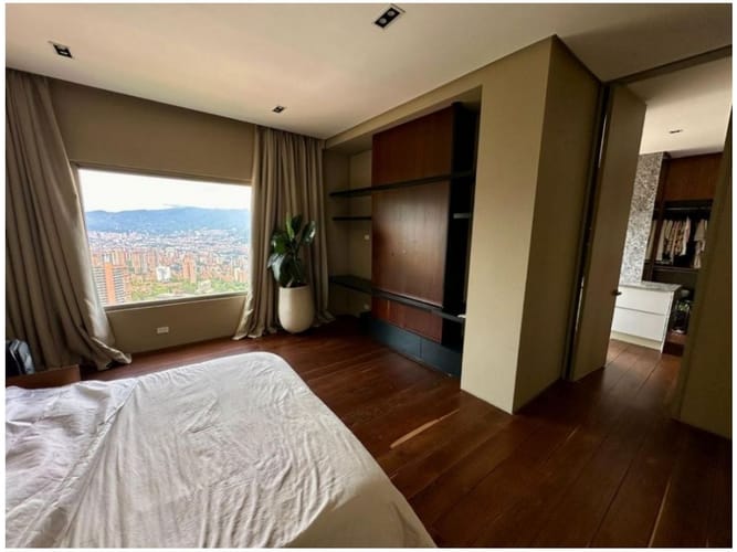 Apartamento de 3 alcobas en venta en El Poblado, Medellín, 531 m² · foto 18 de 24