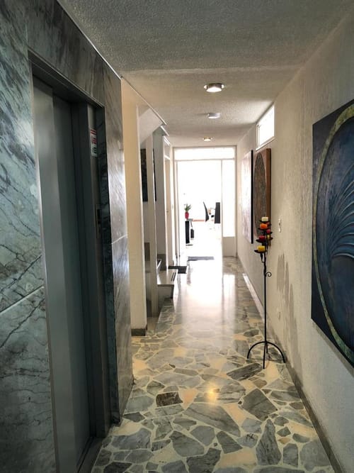 Apartamento en venta en Santa Barbara, Bogotá · foto 2 de 12