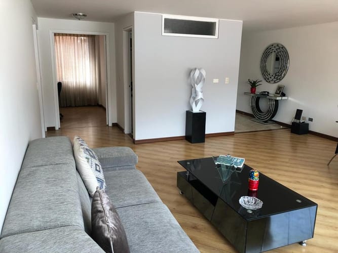 Apartamento en venta en Santa Barbara, Bogotá · foto 5 de 12