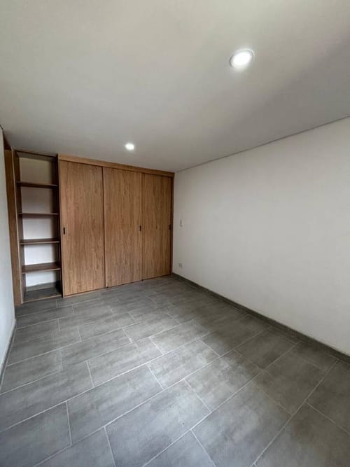 Apartamento de 3 alcobas en arriendo en La Prosperidad, Madrid, 53 m² · foto 4 de 15