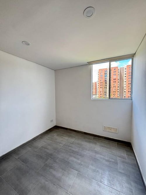 Apartamento de 3 alcobas en arriendo en La Prosperidad, Madrid, 53 m² · foto 9 de 15