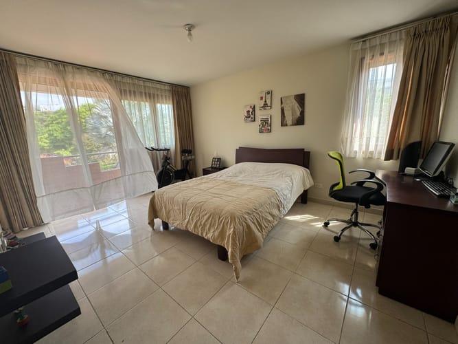 Casa de 4 alcobas en venta en Ciudad Jardin, Cali, 540 m² · foto 4 de 22