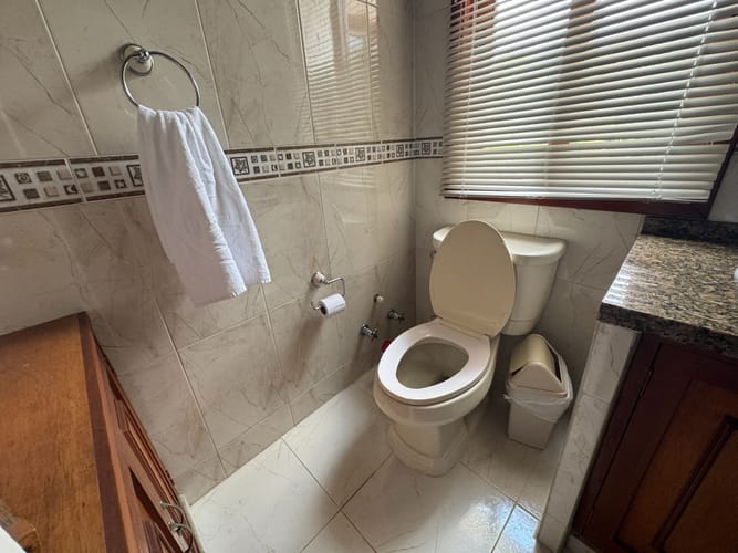 Casa de 4 alcobas en venta en Ciudad Jardin, Cali, 540 m² · foto 19 de 22