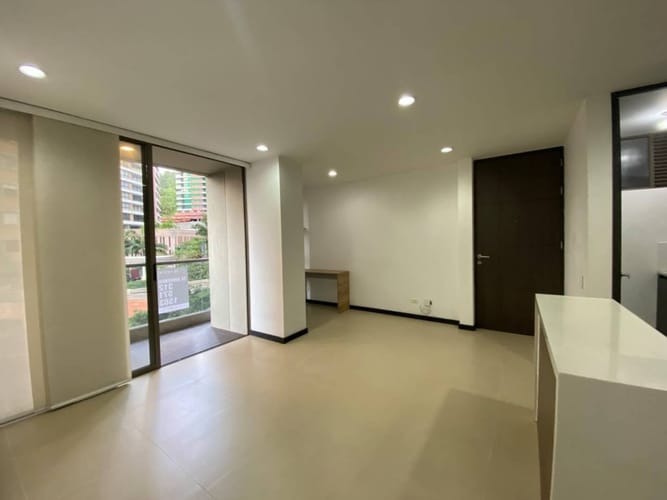 Apartamento de 2 alcobas en arriendo en Altos Del Poblado, Medellín, 67 m² · foto 9 de 15