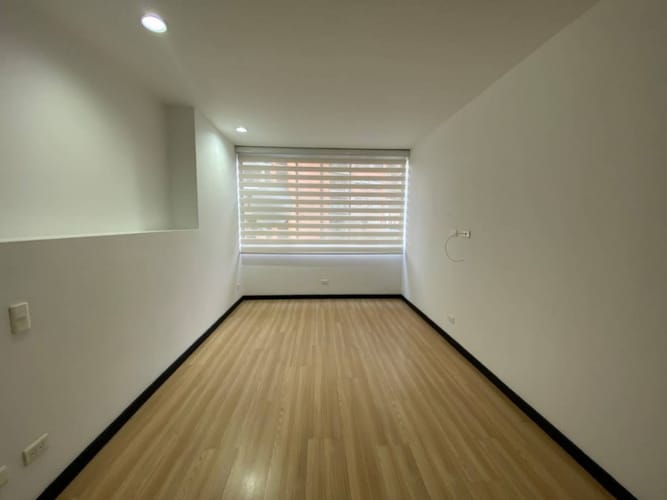 Apartamento de 2 alcobas en arriendo en Altos Del Poblado, Medellín, 67 m² · foto 14 de 15