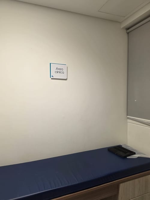 Consultorio en arriendo en Mayorca, Sabaneta, 36 m² · foto 2 de 14