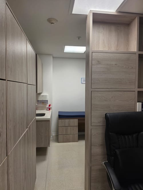 Consultorio en arriendo en Mayorca, Sabaneta, 36 m² · foto 7 de 14