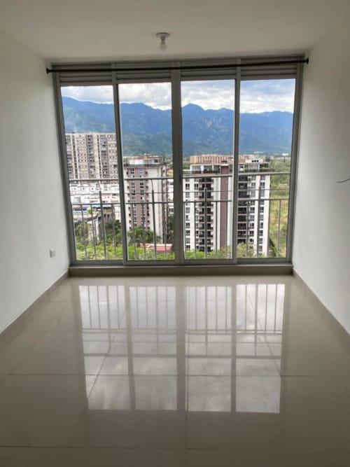 Apartamento de 3 alcobas en venta en Picaleña Y Mirolindo, Ibagué, 62 m² · foto 7 de 9