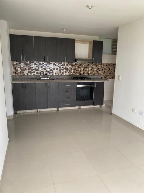 Apartamento de 3 alcobas en venta en Picaleña Y Mirolindo, Ibagué, 62 m² · foto 9 de 9