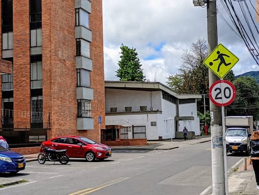 Casa de 5 alcobas en venta en Polo Club, Bogotá, 148 m² · foto 20 de 20