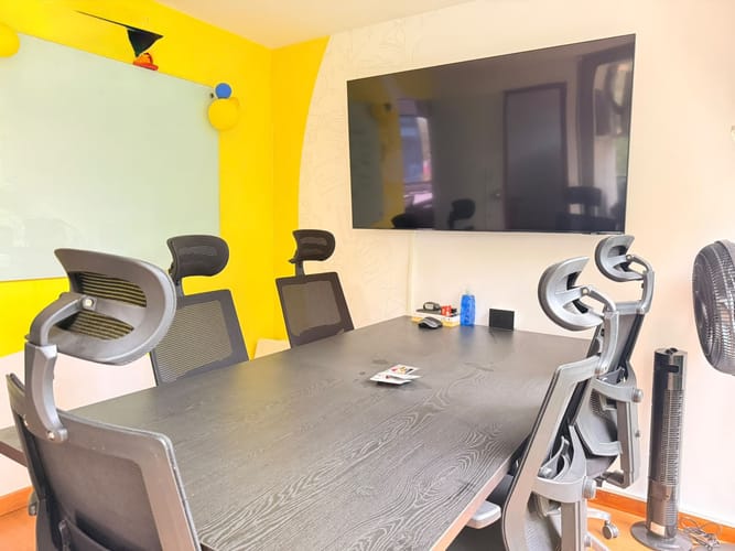 Oficina en arriendo en El Poblado, Medellín, 55 m² · foto 8 de 13