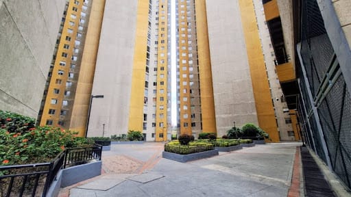 Apartamento de 3 alcobas en venta en Ismael Perdomo, Bogotá, 62 m² · foto 5 de 21