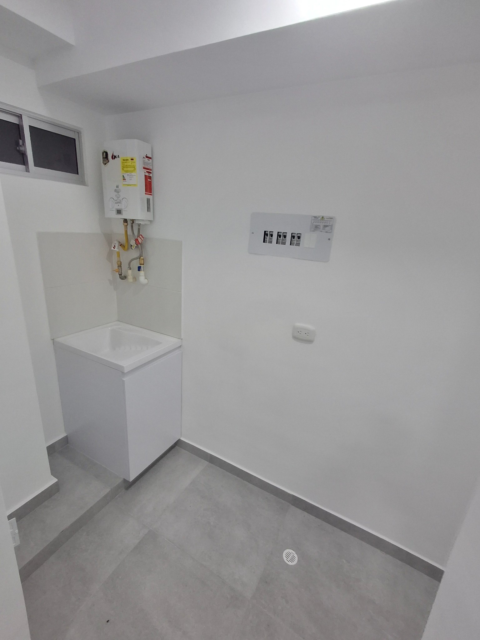 Apartamento en arriendo en Cn. Parque 93 Et. Iii, Ibagué · foto 17 de 17