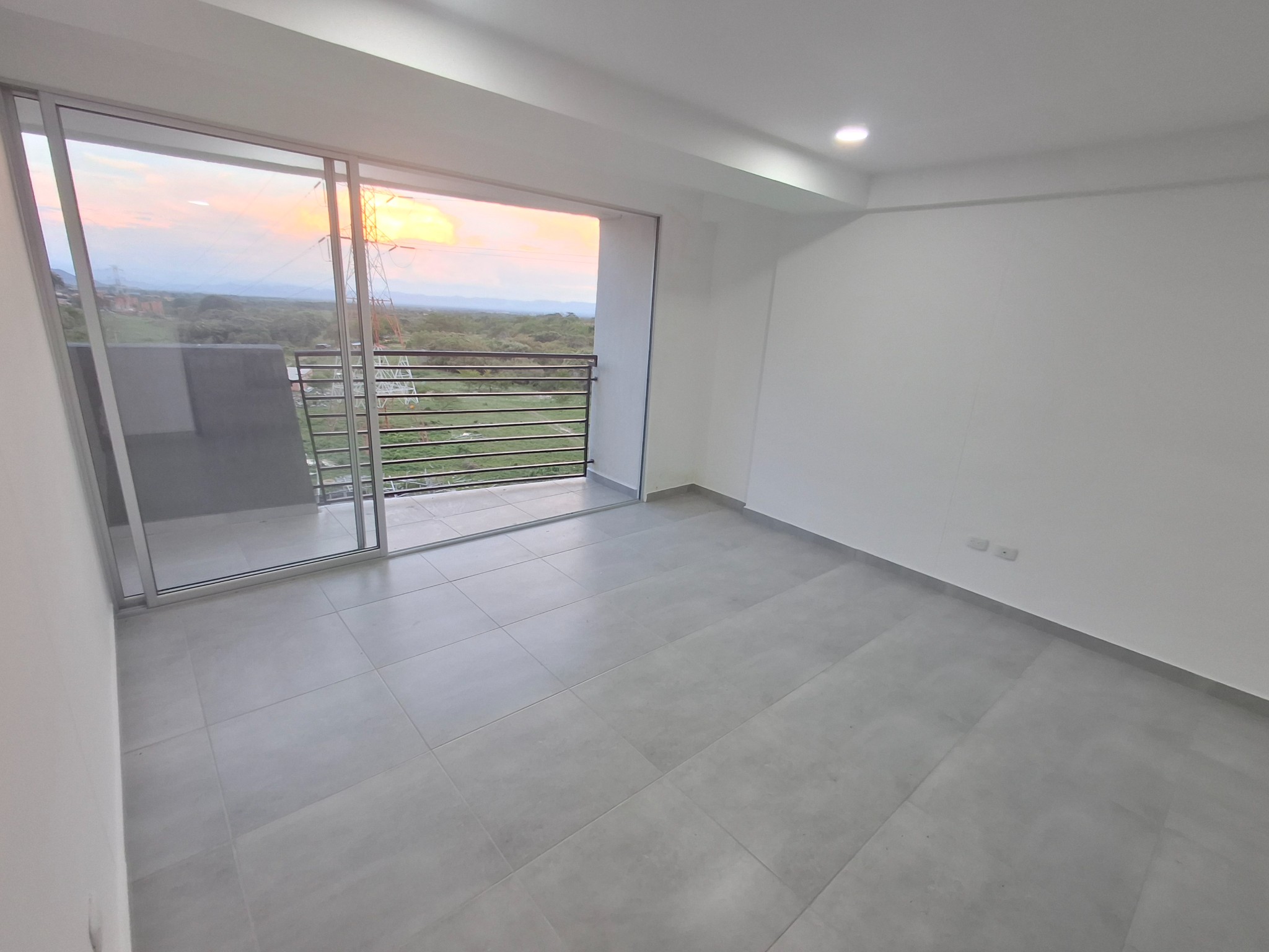 Apartamento en arriendo en Cn. Parque 93 Et. Iii, Ibagué · foto 10 de 17