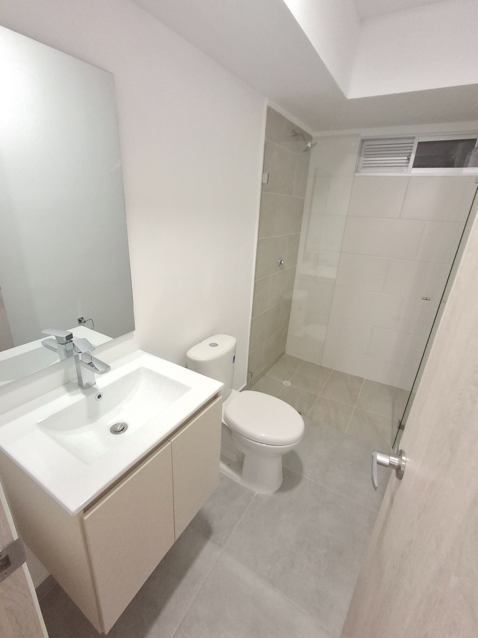 Apartamento en arriendo en Cn. Parque 93 Et. Iii, Ibagué · foto 6 de 17