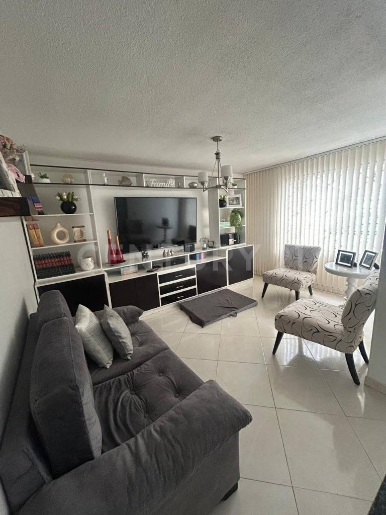 Casa en venta en Modelia, Bogotá · foto 6 de 24