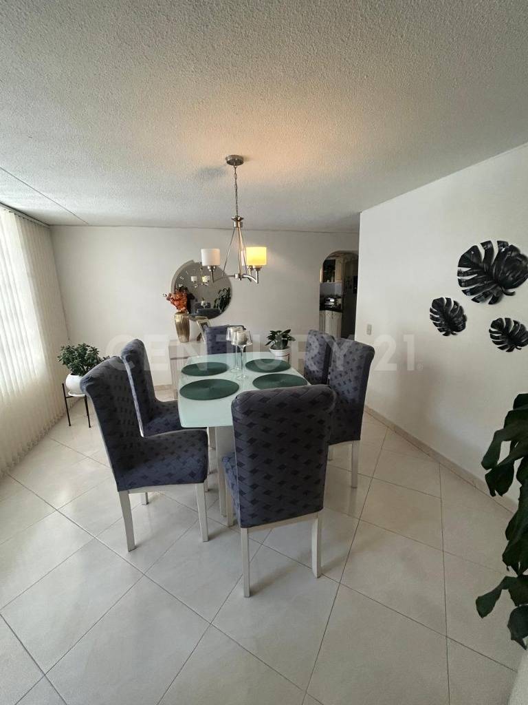 Casa en venta en Modelia, Bogotá · foto 8 de 24