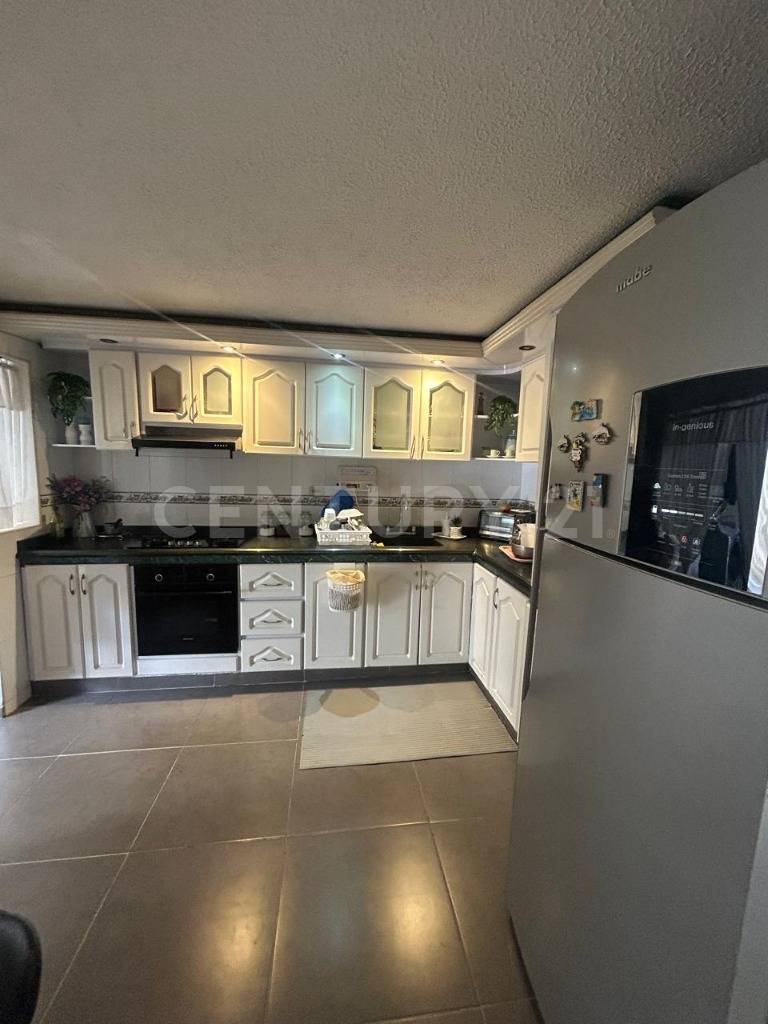 Casa en venta en Modelia, Bogotá · foto 12 de 24