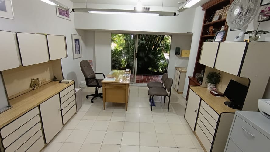 Oficina en arriendo en La Aguacatala, Medellín, 45 m² · foto 4 de 10