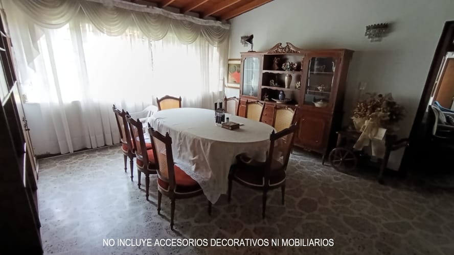 Local en arriendo en Laureles, Medellín, 370 m² · foto 4 de 9