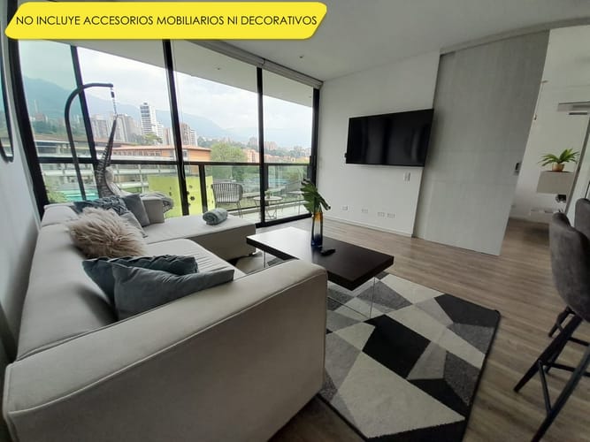 Apartamento de 2 alcobas en arriendo en El Castillo, Medellín, 85 m² · foto 3 de 16