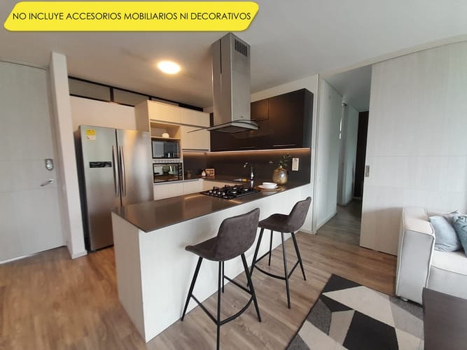 Apartamento de 2 alcobas en arriendo en El Castillo, Medellín, 85 m² · foto 4 de 16