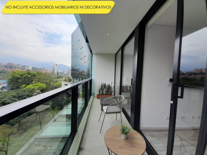 Apartamento de 2 alcobas en arriendo en El Castillo, Medellín, 85 m² · foto 11 de 16