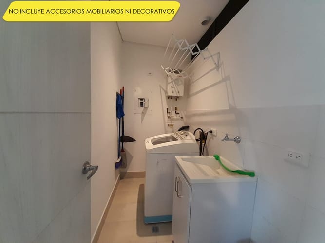 Apartamento de 2 alcobas en arriendo en El Castillo, Medellín, 85 m² · foto 13 de 16