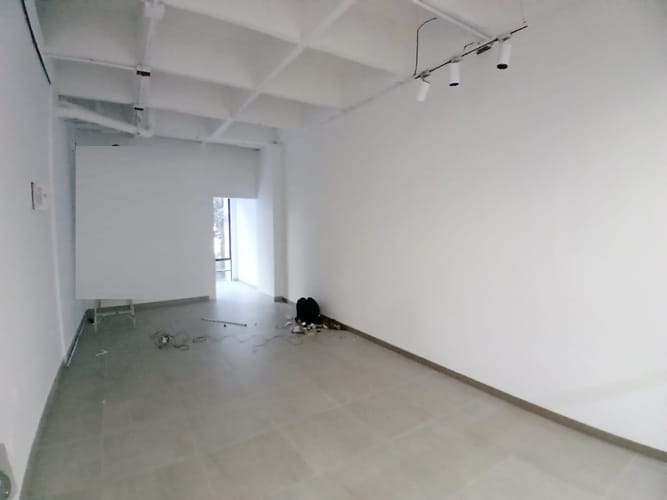 Local en arriendo en Los Balsos, Medellín, 35 m² · foto 3 de 5