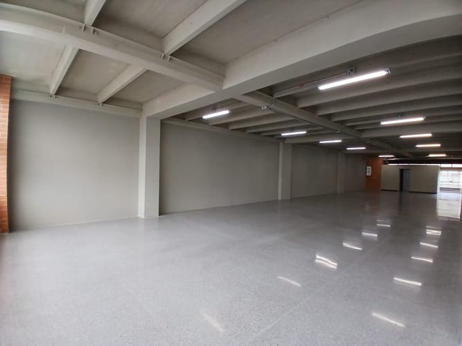 Local en arriendo en Shellmar, Medellín, 231 m² · foto 6 de 6
