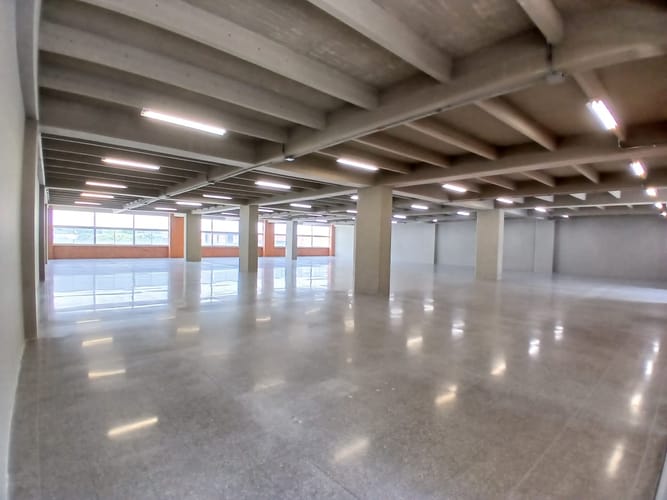 Local en arriendo en Shellmar, Medellín, 693 m² · foto 7 de 7