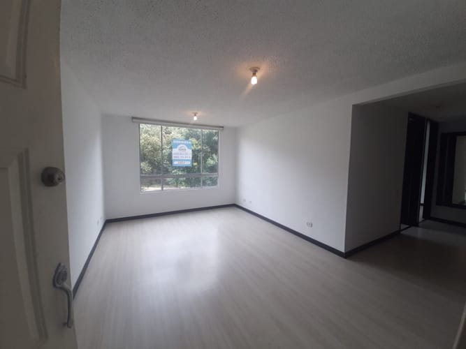 Apartamento de 2 alcobas en arriendo en Santa Maria De Suba, Bogotá, 52 m² · foto 3 de 15