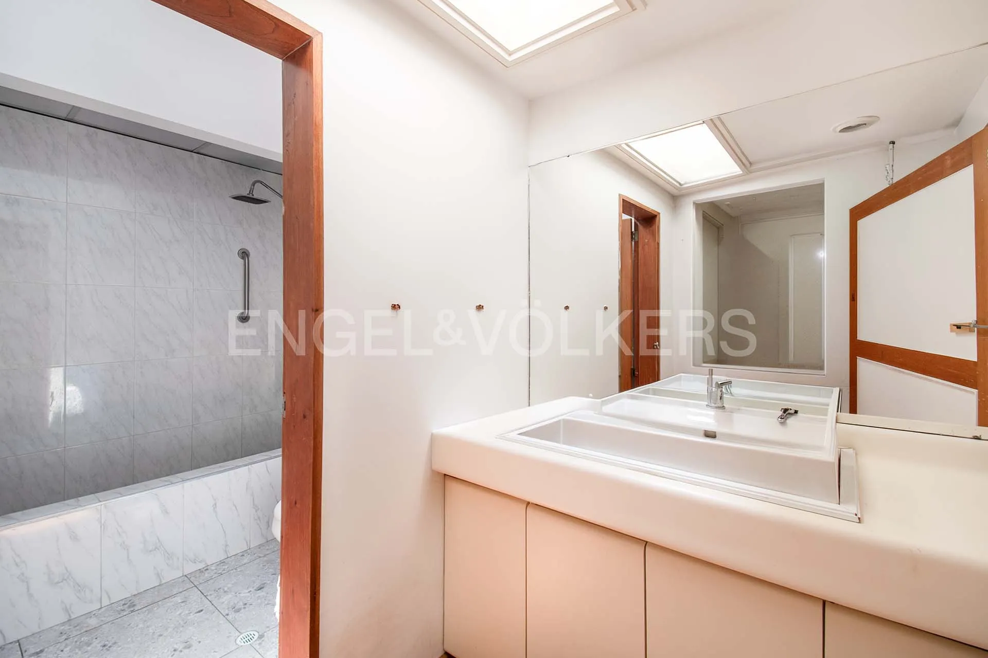 Casa en venta en La Carolina, Bogotá · foto 9 de 14