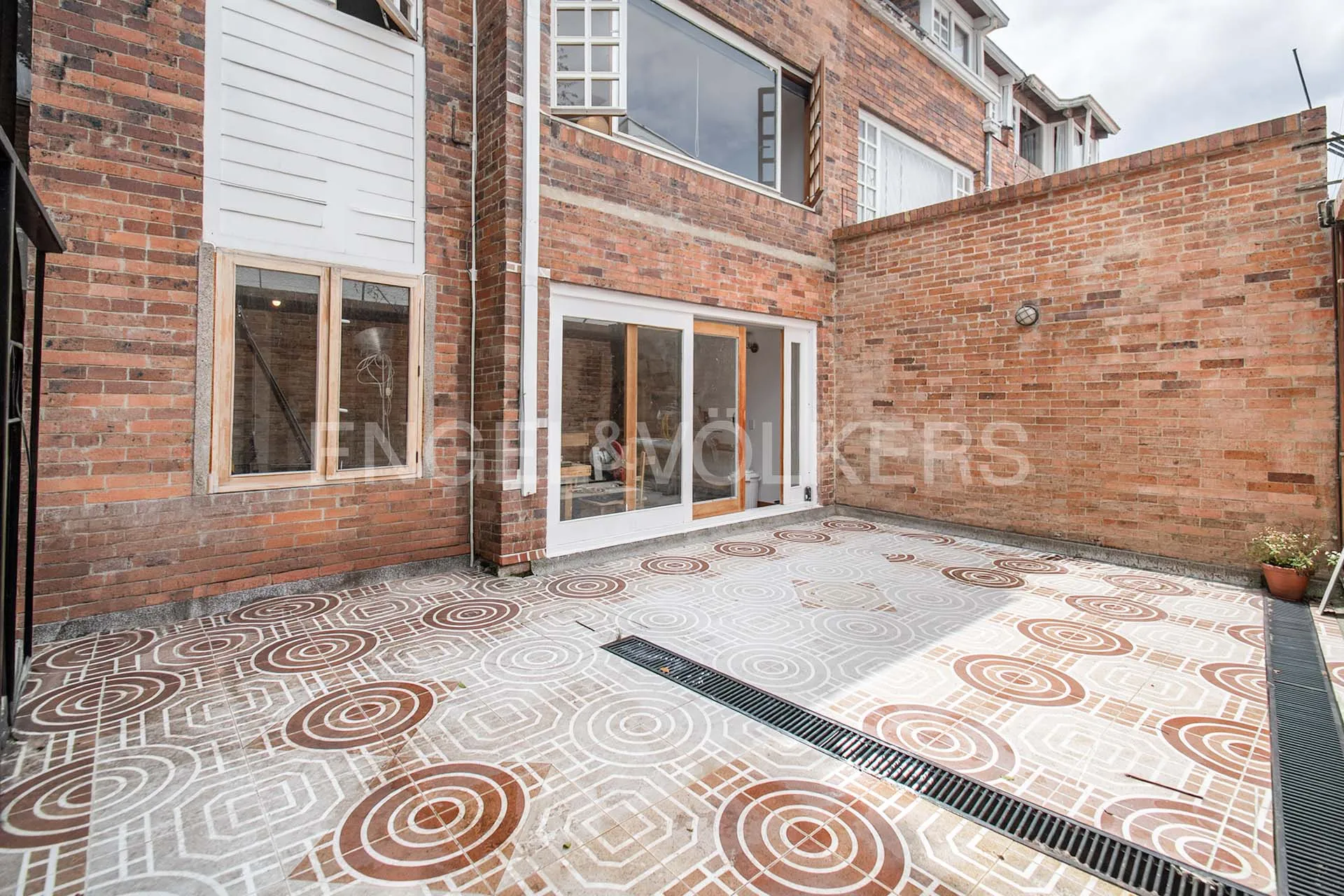 Casa en venta en La Carolina, Bogotá · foto 3 de 14
