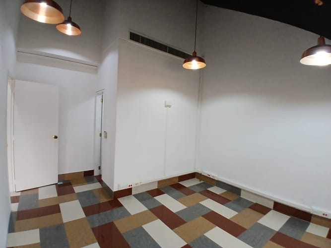 Oficina en arriendo en Santa María De Los Ángeles, Medellín, 108 m² · foto 6 de 9