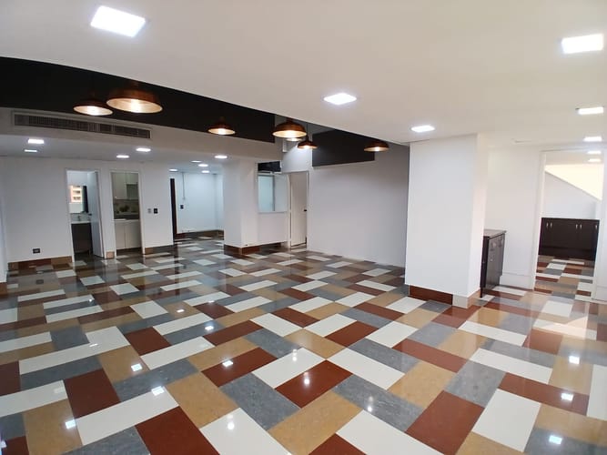 Oficina en arriendo en Santa María De Los Ángeles, Medellín, 108 m² · foto 9 de 9