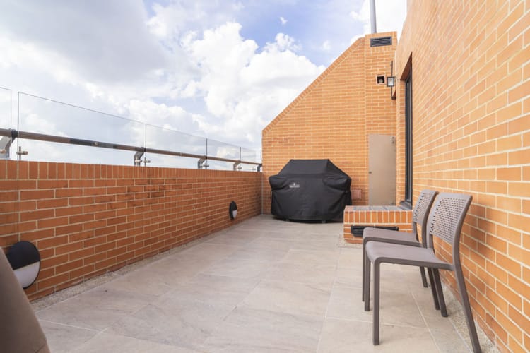 Apartamento de 3 alcobas en venta en Colina Campestre, Bogotá, 190 m² · foto 7 de 24