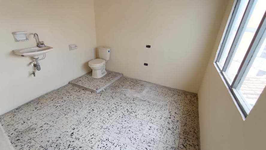 Local en arriendo en Florida Nueva, Medellín, 220 m² · foto 14 de 17