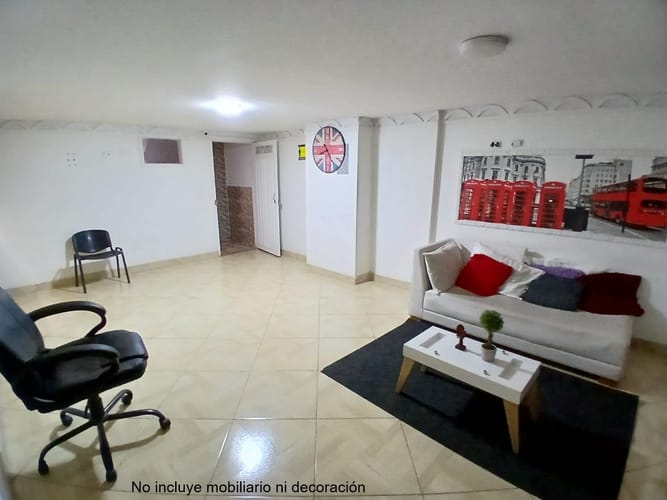 Local en arriendo en San Jose Obrero, Bello, 450 m² · foto 2 de 8