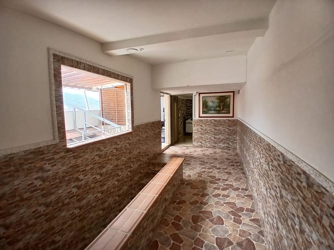 Local en arriendo en San Jose Obrero, Bello, 450 m² · foto 6 de 8