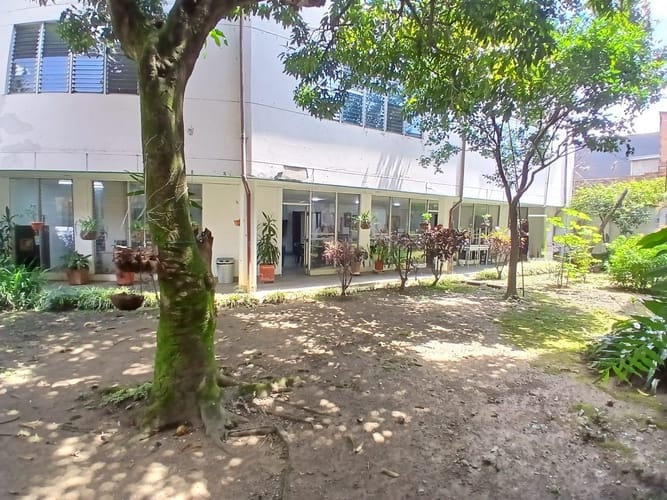 Oficina en arriendo en Zona Industrial No. 1, Itagüí, 160 m² · foto 7 de 8