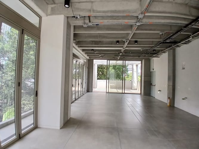 Local en arriendo en El Poblado, Medellín, 85 m² · foto 6 de 8