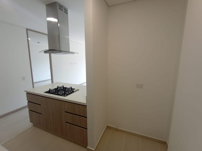 Apartaestudio en arriendo en Los Mangos, Medellín, 73 m² · foto 8 de 14