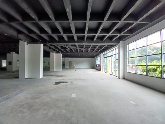 Local en arriendo en Cuarta Brigada, Medellín, 750 m² · foto 3 de 10