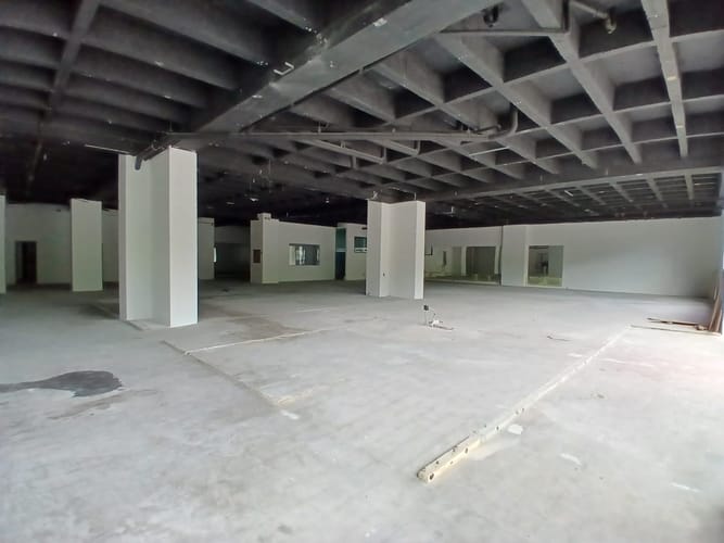 Local en arriendo en Cuarta Brigada, Medellín, 750 m² · foto 4 de 10